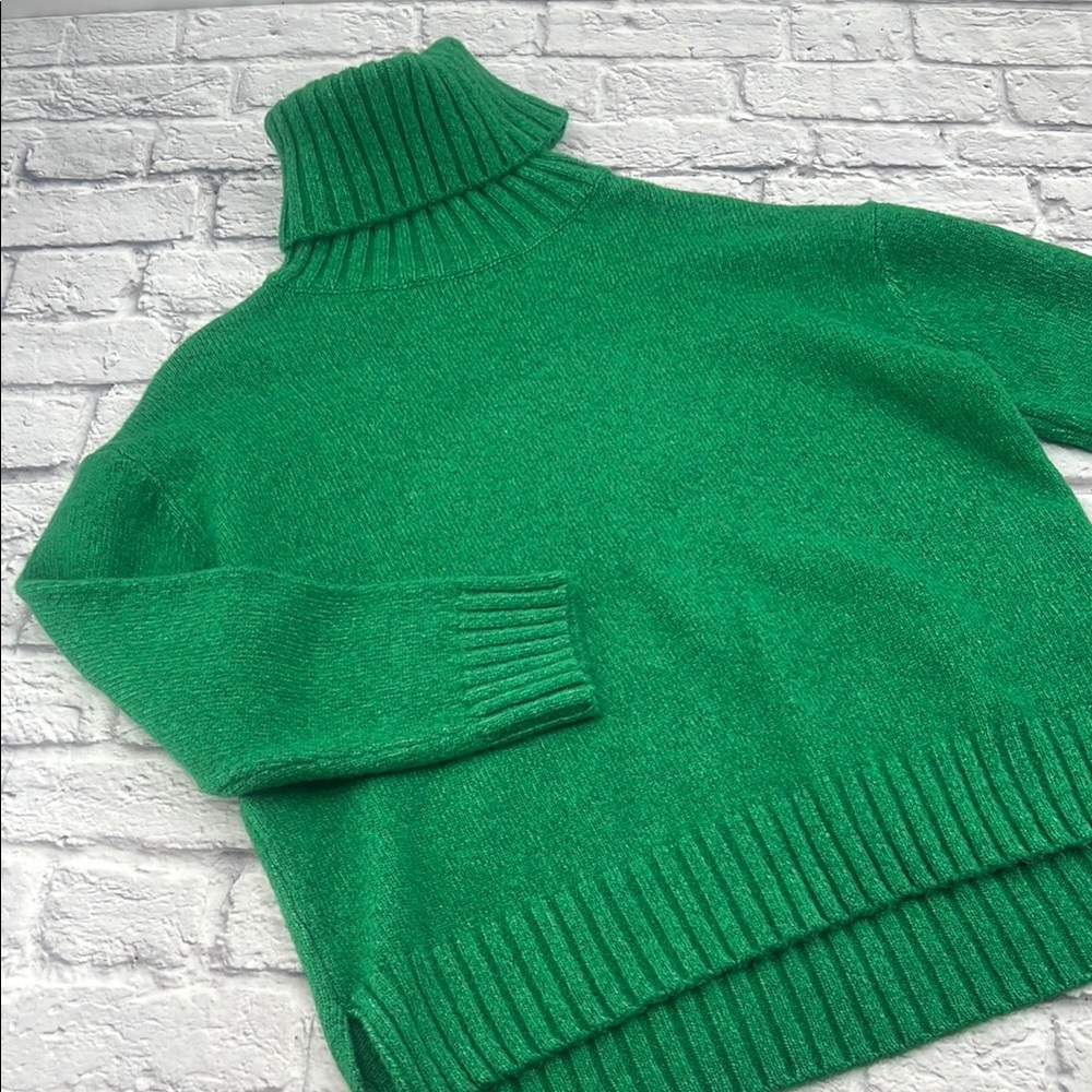 Womans Vici Large  Emerald Green Cowl Turtleneck Sweater Wool Blend Long sleeve